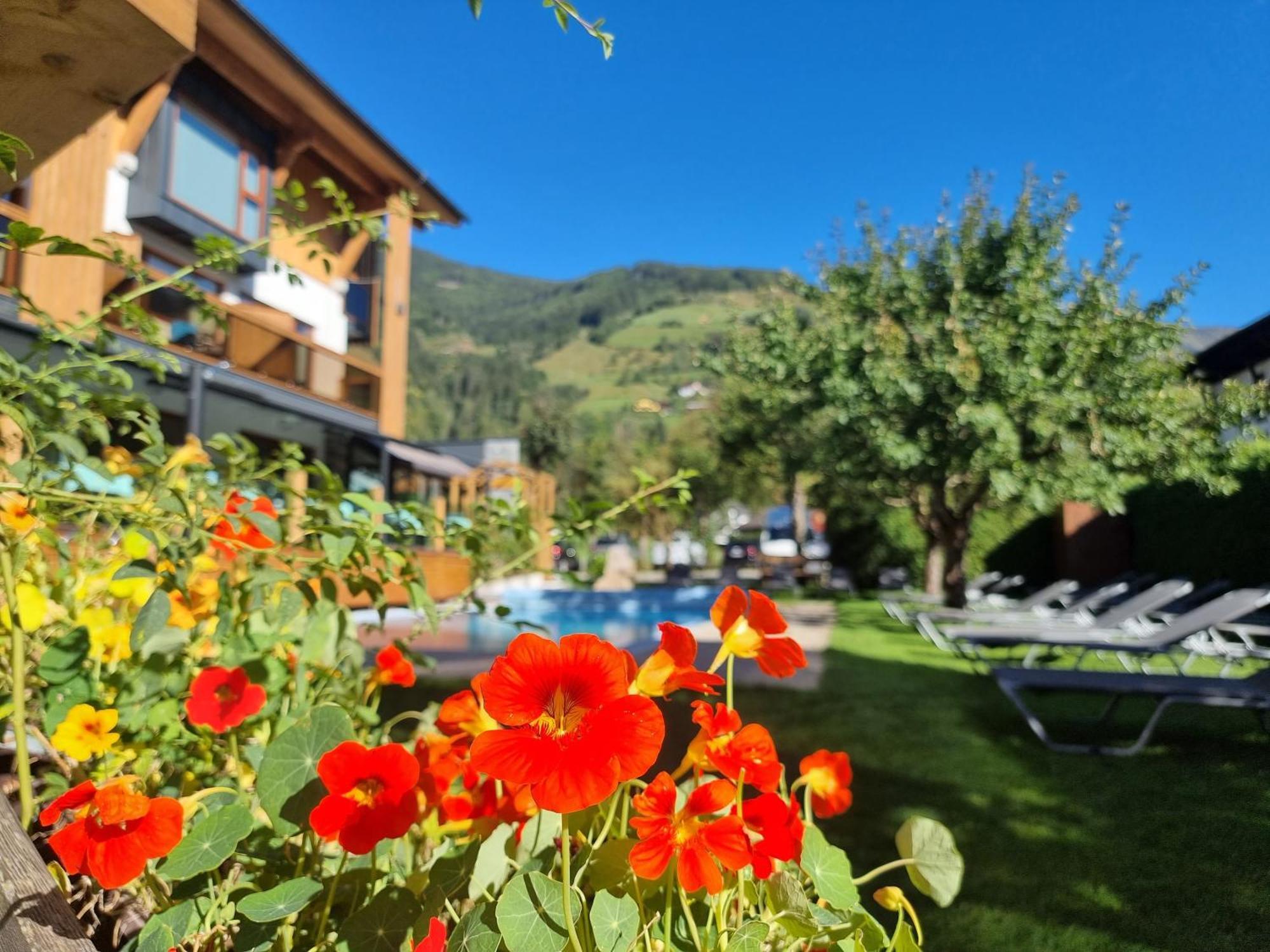 Hotel Alpina Rauris Exterior photo